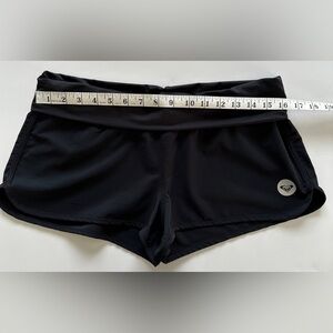 Roxy Women’s Endless Summer 2” Boardshorts